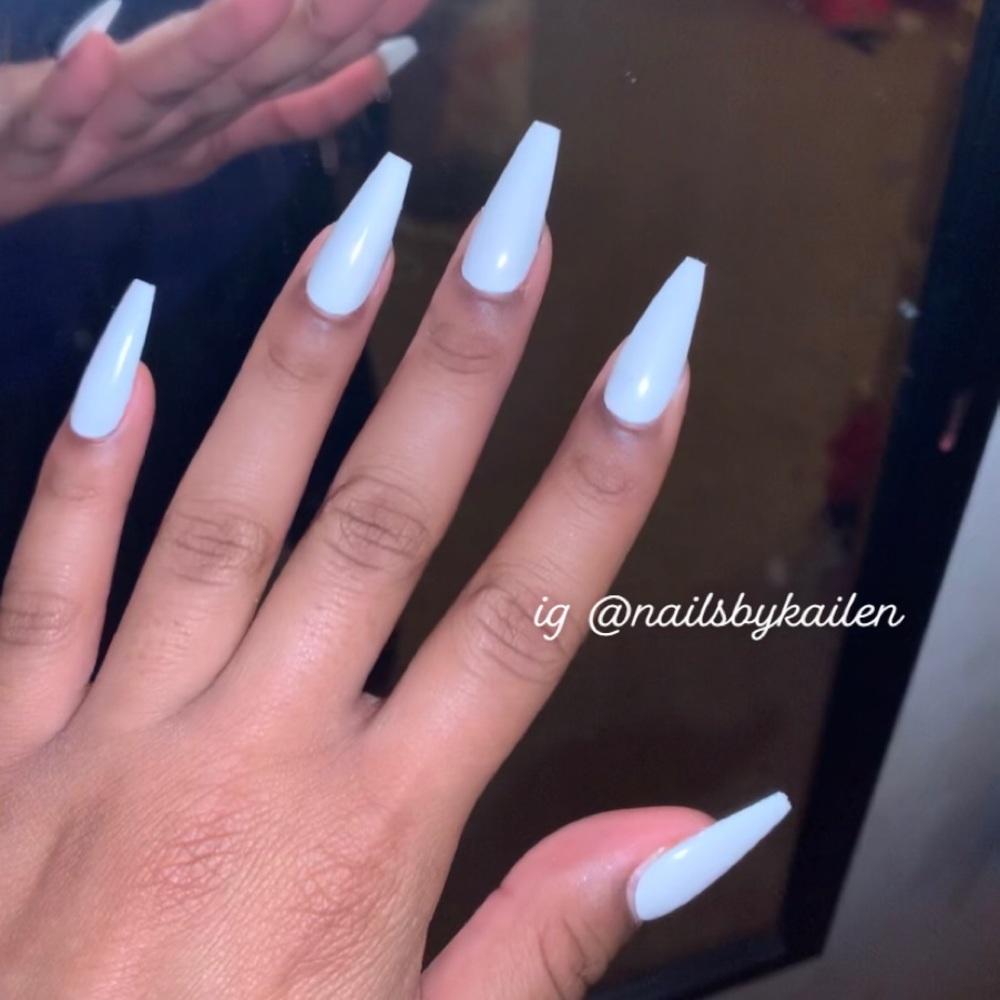 Blanc ☁️ - Picture 2 of 8